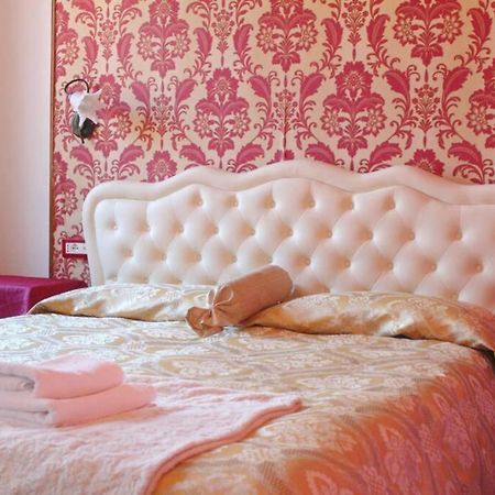 The Golden Apartment البندقية المظهر الخارجي الصورة